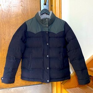 Patagonia women’s black down jacket